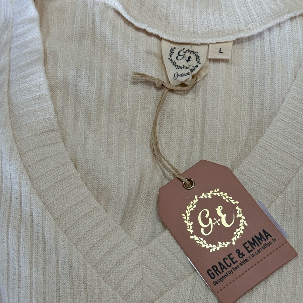 Grace & Emma - Sweater Vest - L